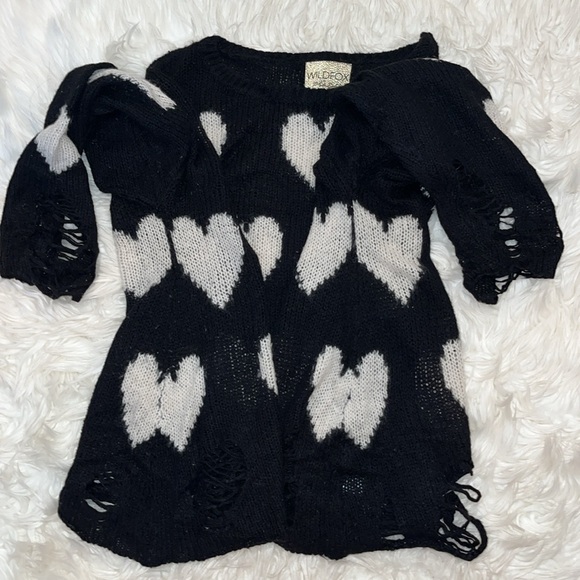Wildfox White Label Love Lennon Sweater ~ in Black w/ Off-White Heart 🤍 - Picture 8 of 14